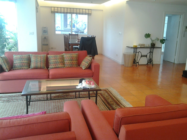 Serviced apartment with view Truc Bach Lake 1