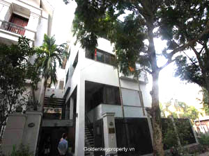 Rental furnished villa quiet located in Tay Ho Hanoi