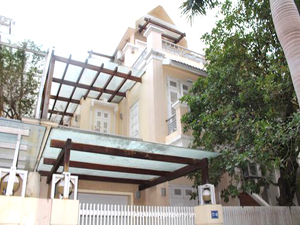 Villa in T7 Ciputra Hanoi for rent 5 bedrooms quiet residential