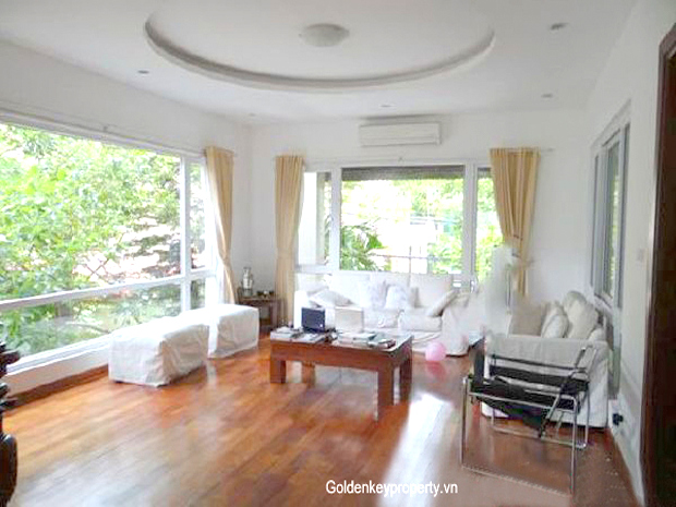 Luxury villa in Tay Ho Hanoi for rent, 4 bedroom, nice terrace and pool