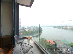 3 bedrooms fabulous lake view apartment for rent in Tay Ho