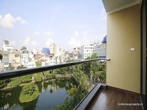 Spacious apartment 2 bedrooms 170 sqm for rent in Tay Ho