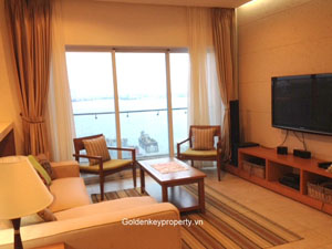 2 beds apartment with lake view to rent in Golden Westlake