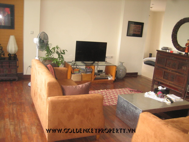 Apartment 4 bedrooms Yen Ninh for rent