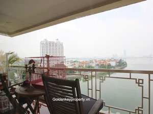 Lakeside Garden in Tay Ho, Serviced Apartment 3 beds for Rent