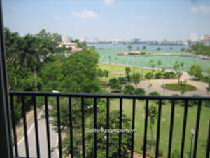 2 bedroom serviced apartment in Tay Ho, nice view and quiet