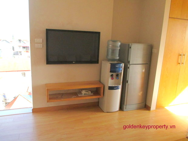 One bedroom apartment For Lease in Dang Thai Mai street, Tay Ho Hanoi