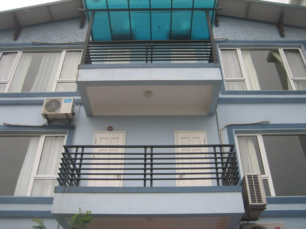 Rental House in Au Co, Tay Ho with out-door Swimming, cheap price