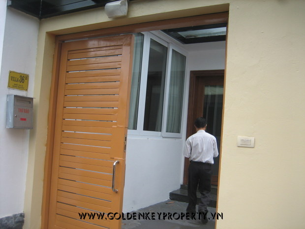 A Nice house good quality for rent in Dang Thai Mai street, Tay Ho, Hanoi