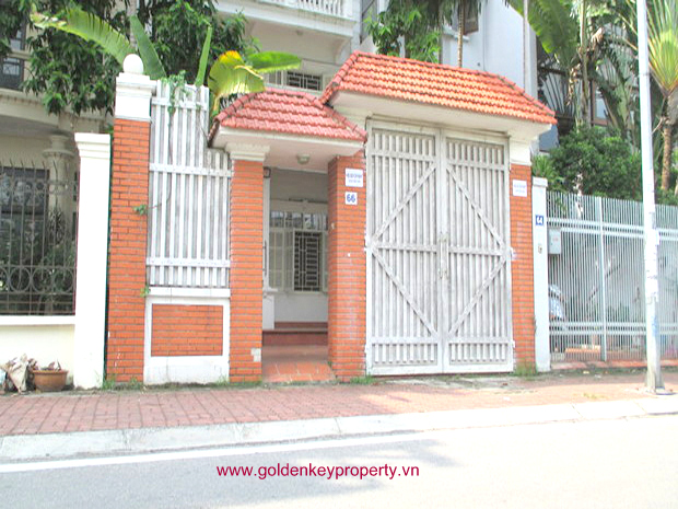 House for rent on Quang An street with stunning view to West Lake