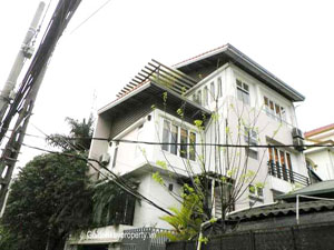 Dang Thai Mai House 3 bedrooms for rent in Tay Ho district